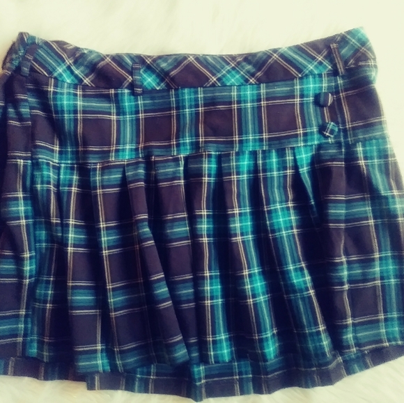 torrid Dresses & Skirts - Torrid pleated plaid skirt